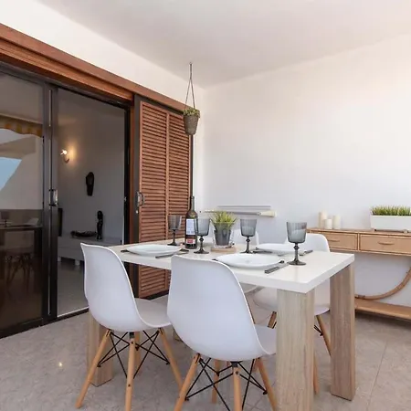 Paloma 10 - One Bed With Sea View And Wifi Internet Los Cristianos