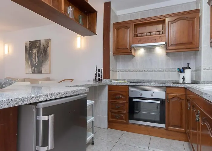 Paloma 10 - One Bed With Sea View And Wifi Internet